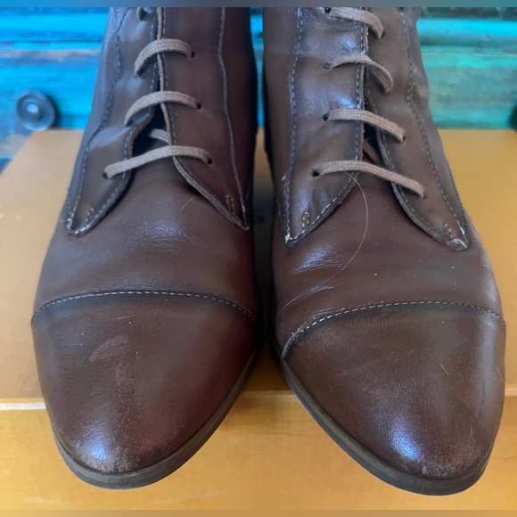 Pikolinos Brown Leather Ankle Boots - Picture 10 of 14